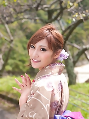 Kirara Asuka Showing Cute Tits