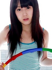 Machiko is such a cute little liar. She said she sucked at hula hooping, but compared to other Japanese chakuero girls, Machiko is definitely in the t