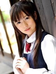 Sweet teeny Ai Uehara loves posing