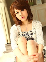 Aya Sugiura shows her lovely body