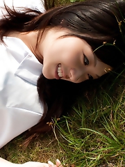 Nana Ogura Shows Big Tits