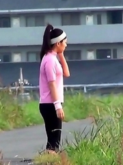 Japanese Piss Fetish Porn - Girls Pissing - Catching The Girls Marking Their Territory