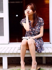 Asana Mamoru with big boobs in red bra loves the sunlight