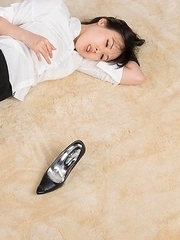 Leggy babe Natsuki Yokoyama jerking this dude's cock with her perfect toes