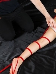 Natsuki Yokoyama gets her feet fucked before getting tied with red rope
